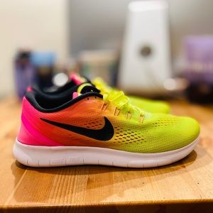Nike Free RN running shoes
